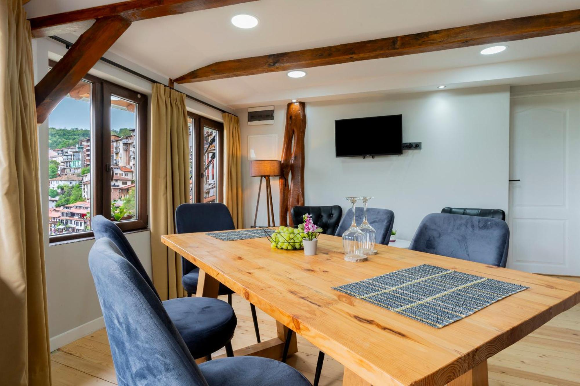 Bobevata Guest House - Floor 2 - Stunning View Old Town Veliko Tarnovo Exterior foto
