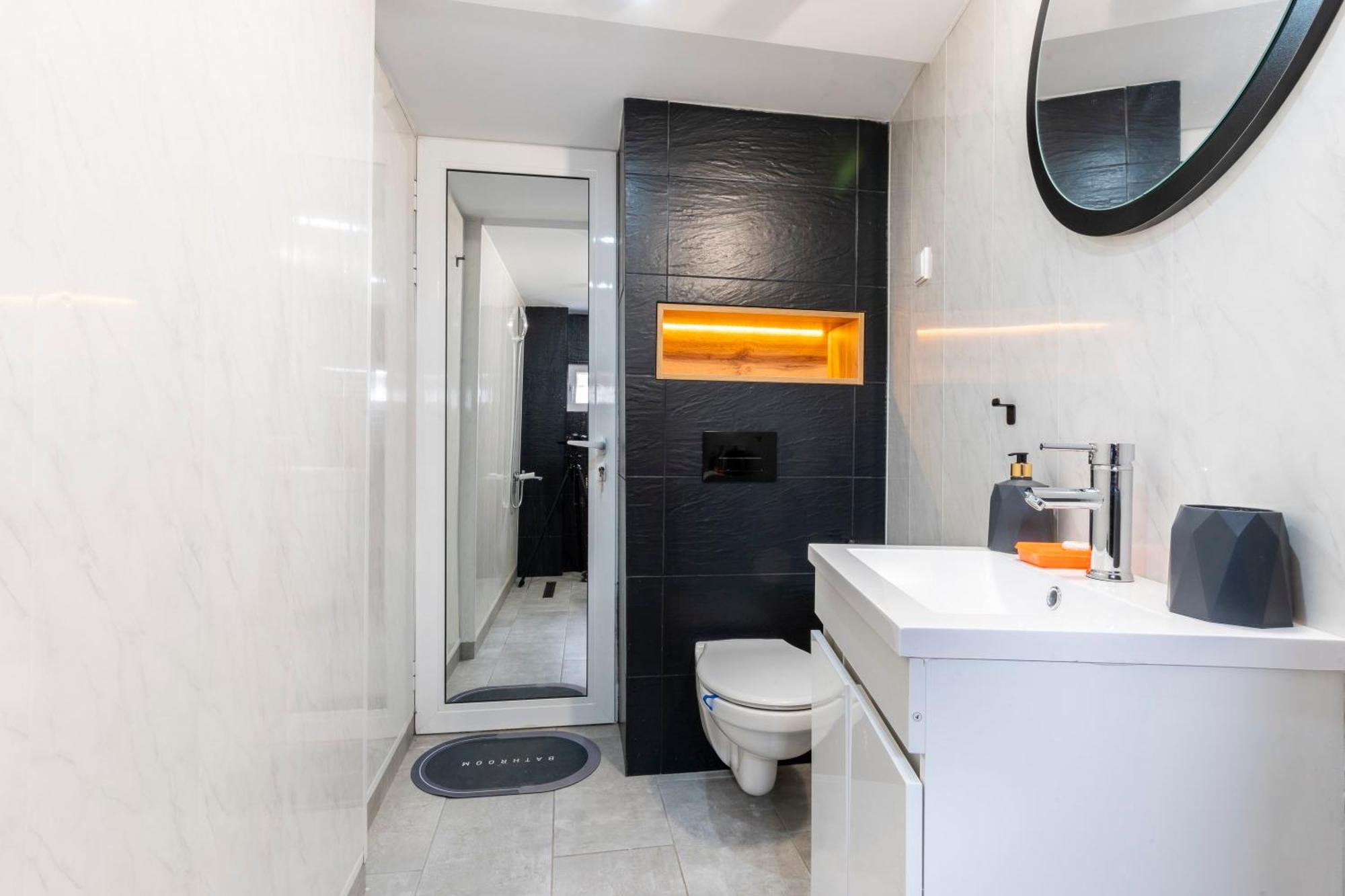 Bobevata Guest House - Floor 2 - Stunning View Old Town Veliko Tarnovo Exterior foto