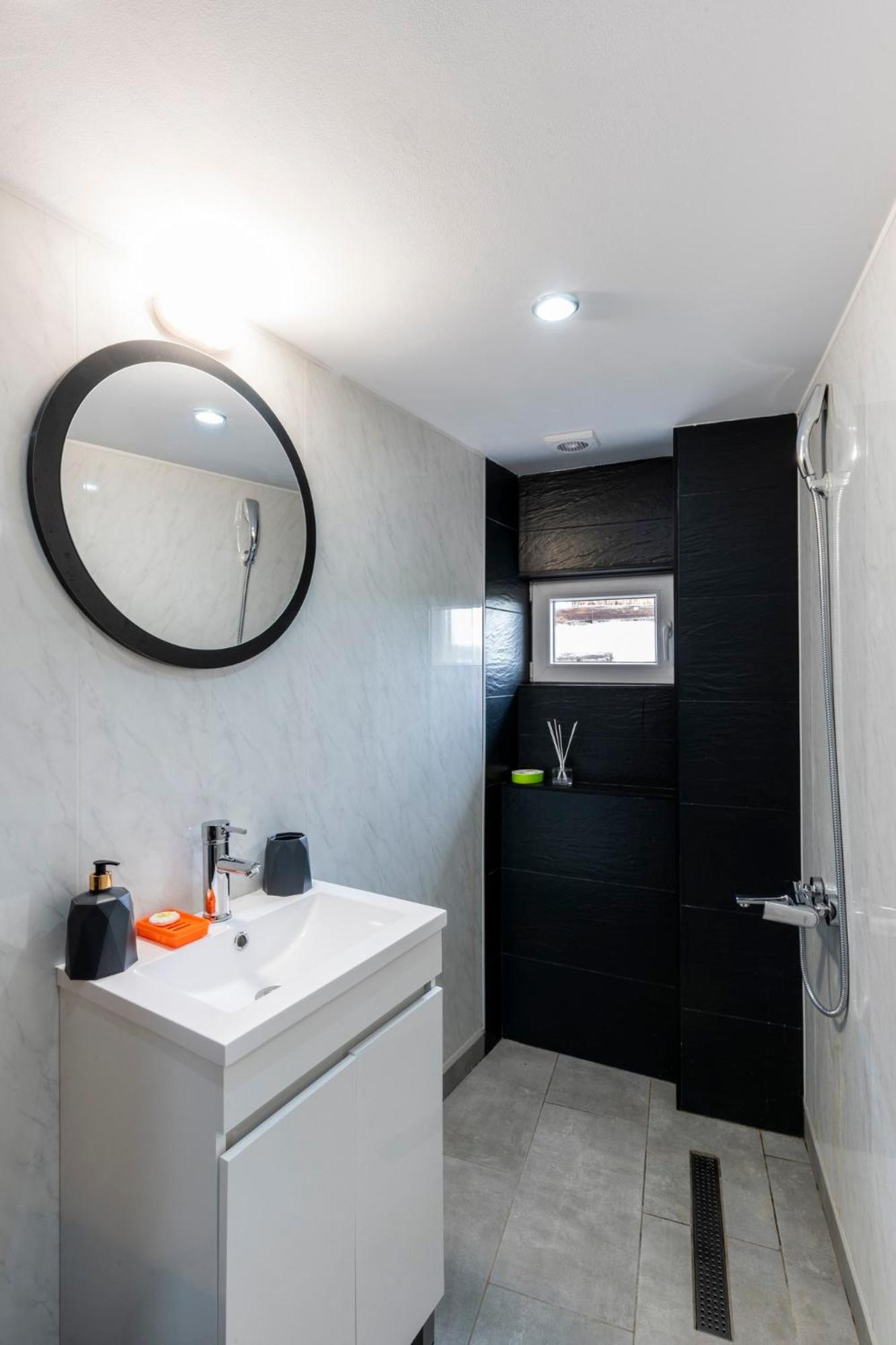 Bobevata Guest House - Floor 2 - Stunning View Old Town Veliko Tarnovo Exterior foto