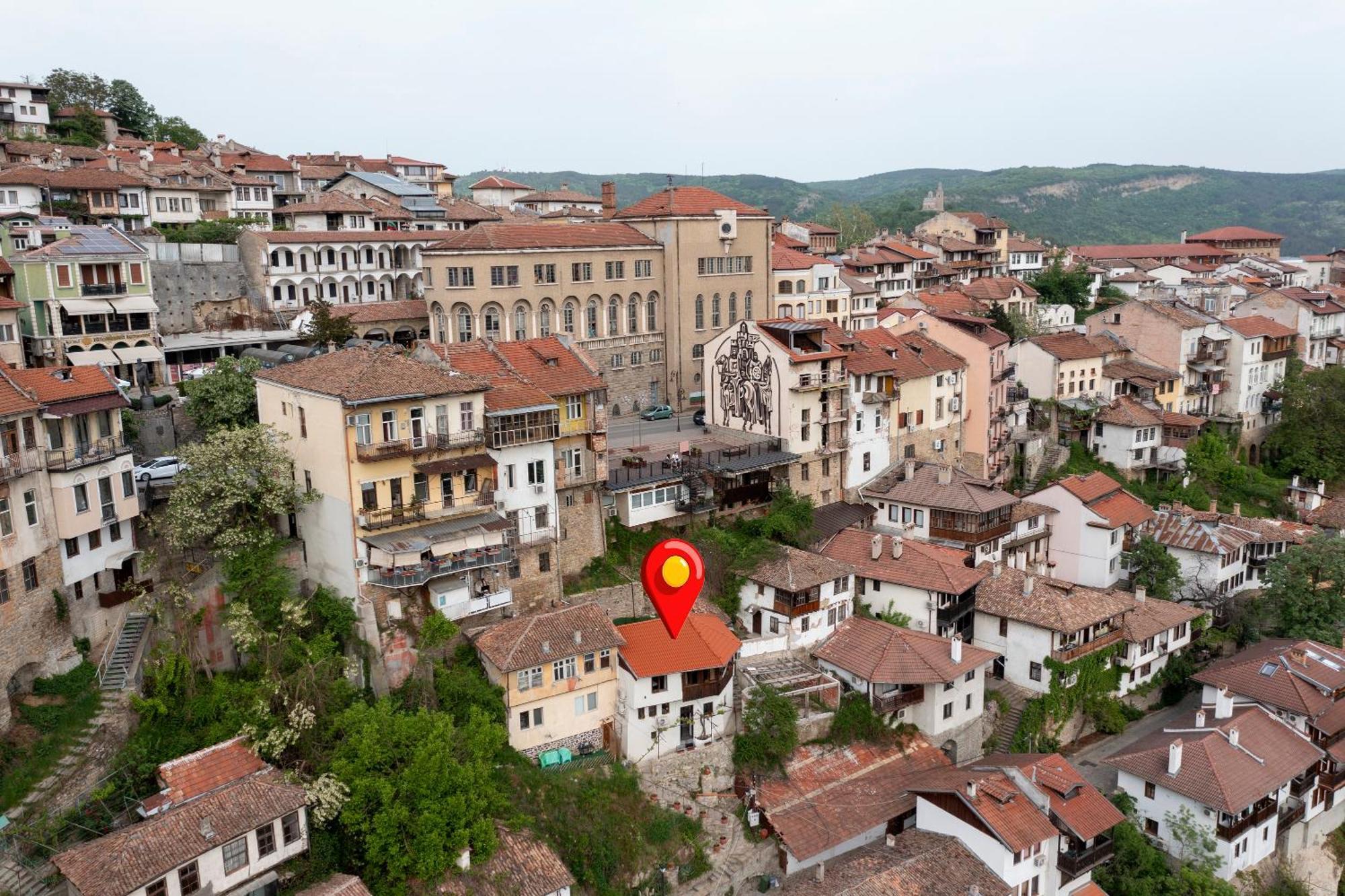 Bobevata Guest House - Floor 2 - Stunning View Old Town Veliko Tarnovo Exterior foto